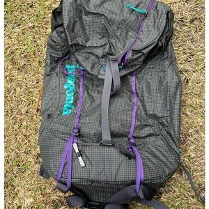 Patagonia acensionist 30L mens l/xl